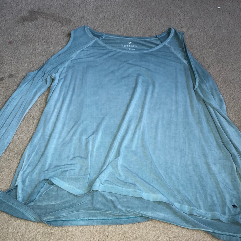 Light blue should cut out top